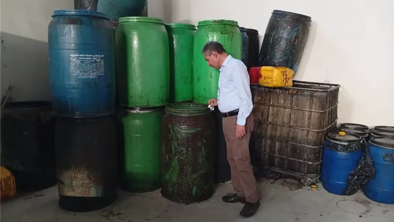 أسيوط: ضبط 85 طن زيوت طعام مستعملة بمركز الفتح قبل إعادة تدويرها