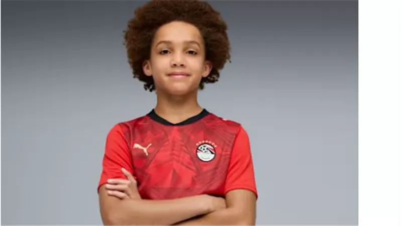 نيويورك تايمز: زي المنتخب المصري هو الأكثر إضحاكًا بكأس العالم وخبير يرد