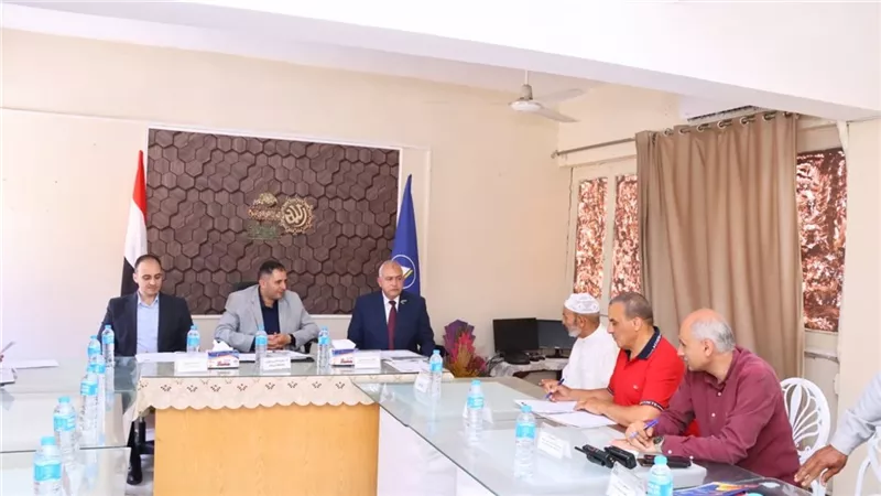 دمياط: بحث شكاوى أهالي الروضة ضمن مبادرة «المحافظ هيجيلك»