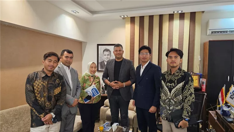مجلس الشباب المصري يستقبل الملحق الإندونيسي لبحث دور المجتمع المدني في تعزيز التعاون الاقتصادي