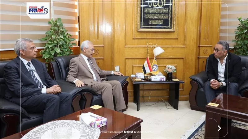 جامعة المنيا تقترب من إجراء أول عملية زراعة كبد لإطلاق البرنامج الطبي الجديد 
