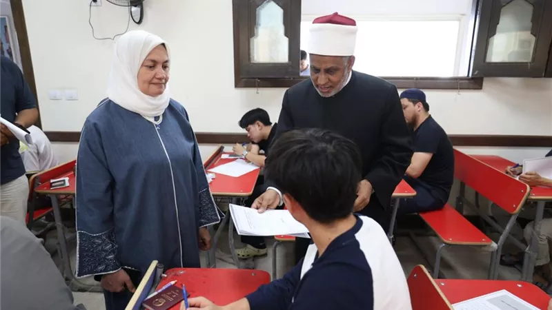 الثانوية الأزهرية 2026.. اليوم 81 ألف طلاب بالقسم العلمي يؤدون امتحان الأحياء 