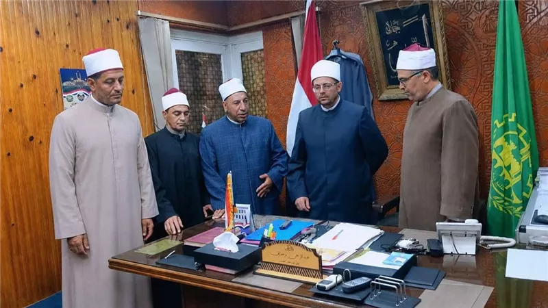 لجنة من وزارة الأوقاف تتفقد الأداء الإداري والدعوي بالقليوبية