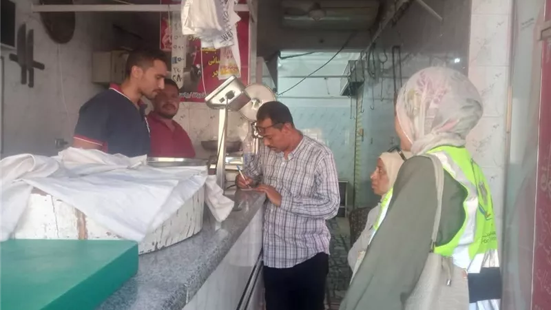 ضبط لحوم فاسدة ومجهولة المصدر قبل وصولها للمواطنين.. حملة رقابية موسعة بالسويس