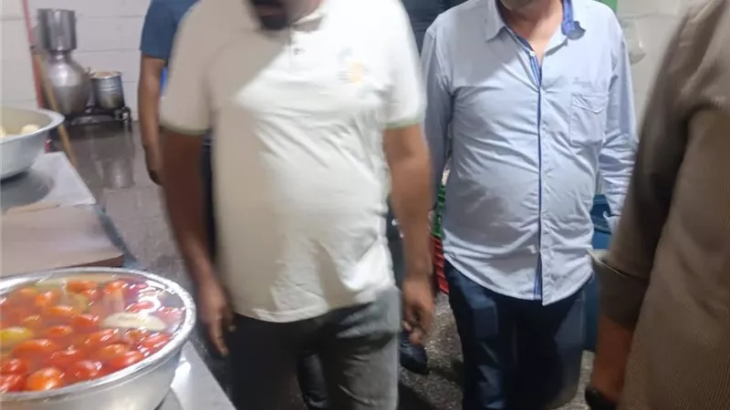 لا تهاون مع المخالفين..حملة مكبرة على المنشآت غير المرخصة بالسلام 2 بالسويس 