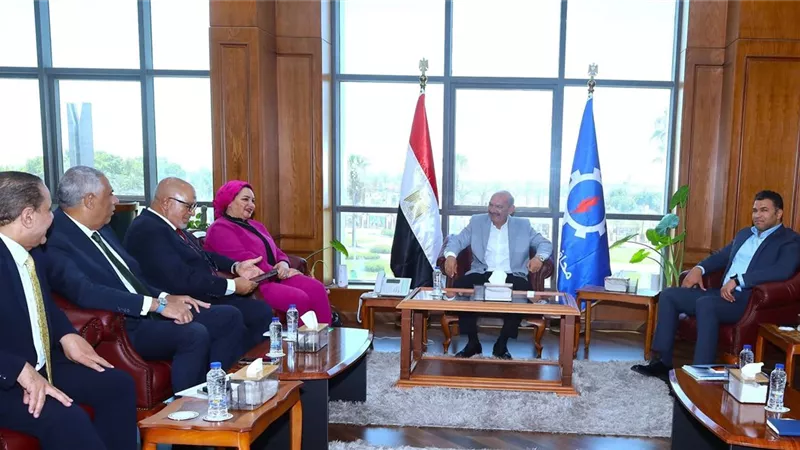 السويس تبحث استغلال أرض الشونة الزراعية لتعزيز العائد الاقتصادي ودعم التنمية