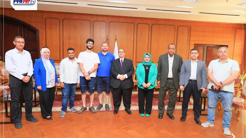 خبراء دوليين يبحثون تطوير محطة الرصد البيئي بجامعة كفر الشيخ 