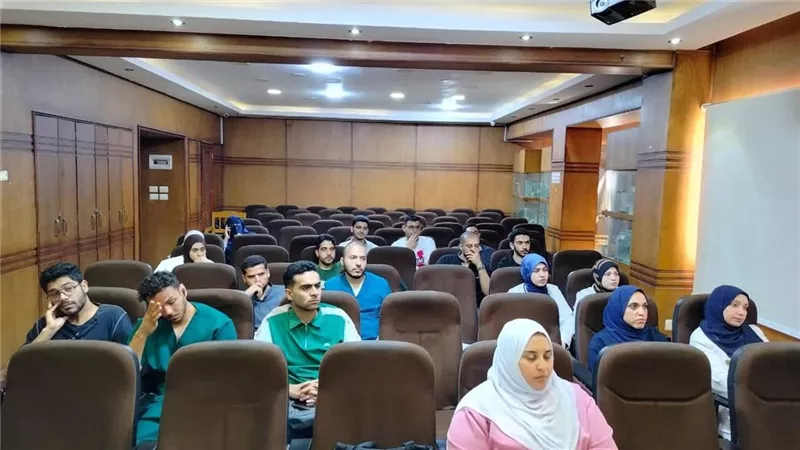 مستشفيات جامعة الأزهر بدمياط تنظم دورة تدريبية لتعزيز معايير الجودة 
