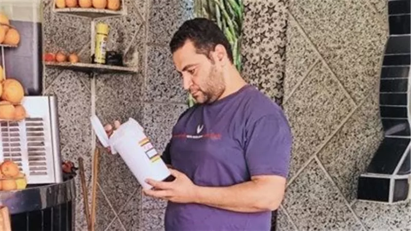 منع غش غذائي جديد بأسيوط.. ضبط محل يخلط العصير بمواد كيميائية