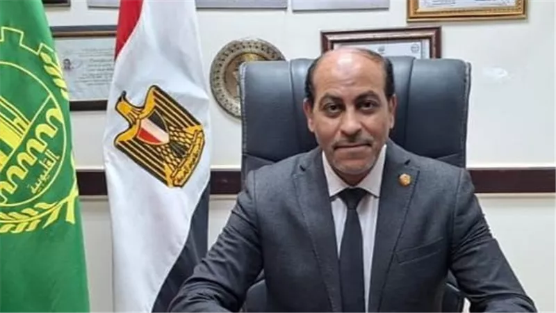 ضبط مصنع حلويات ومخزن سلع غذائية غيرمرخصين بشبين القناطر والتحفظ على المخالفات