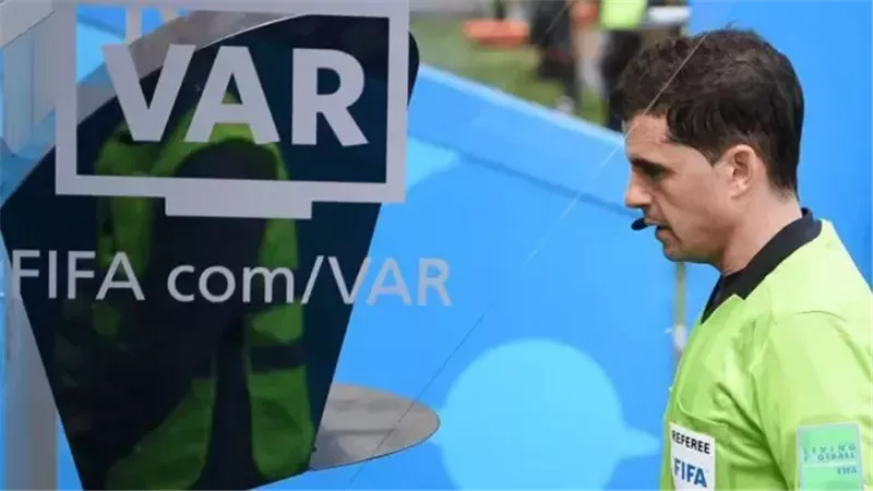 أبرز التعديلات التحكيمية الجديدة في كأس العالم 2026.. 8 قوانين صارمة