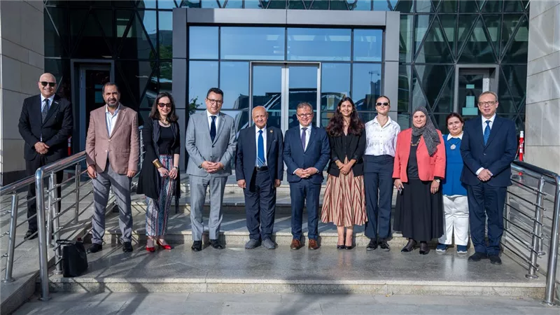القائم بأعمال رئيس جامعة مصر للمعلوماتية يعلن عن اتفاق مع الجامعة الفرنسية 