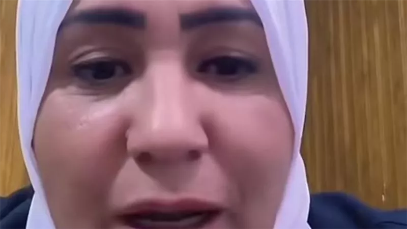 «فلوسي راحت في دقائق».. سيدة تروي تفاصيل تعرضها للاحتيال الإلكتروني 
