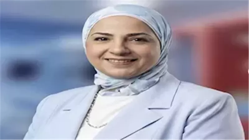 الدكتورة منى ندا أول مصرية وعربية تقود مجموعة الصداع العنقودي بجمعية الصداع الدولية