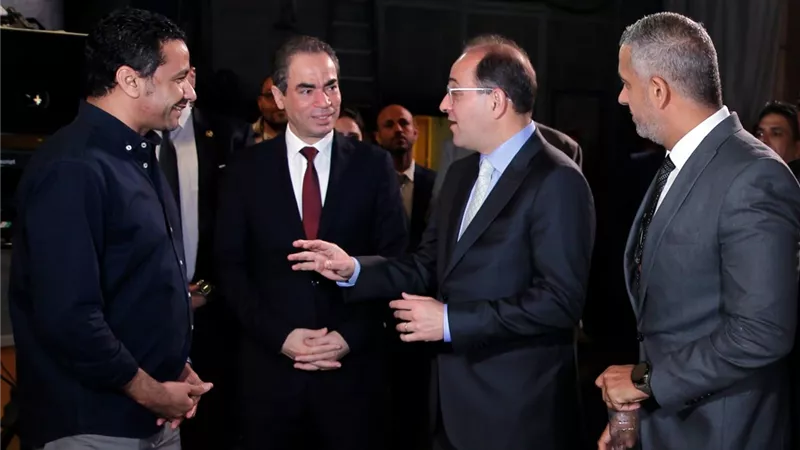 وزير المالية يتفقد استديوهات ماسبيرو ويزور مسرح التليفزيون