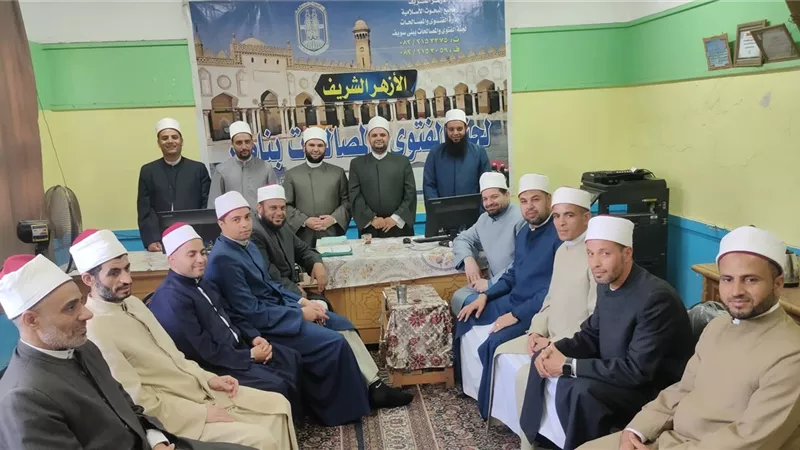 قافلة دعوية وتوعوية لمجمع البحوث الإسلامية ببني سويف