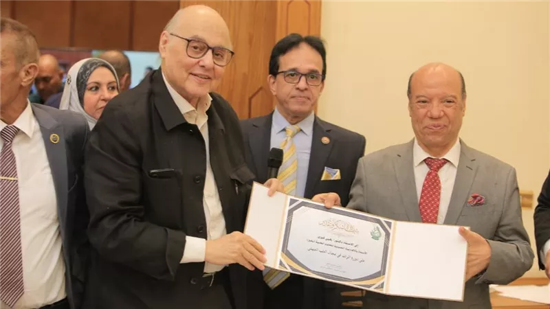 موسى مصطفى موسى: نشر ثقافة الطب التكميلي والاستفادة من التجارب العالمية ضرورة 
