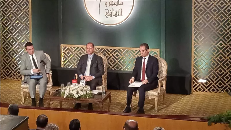 وزير المالية يفتح ملفات الضرائب والجمارك والاستقرار المالي في صالون ماسبيرو
