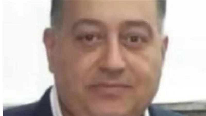 مجلس نقابة الخدمات الإدارية الاجتماعية ينعي رحيل هشام عبد اللطيف الأمين العام
