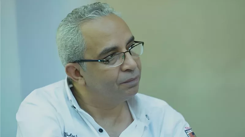 مصطفى صلاح يقرأ جمال الغيطاني من بوابة القاهرة.. «ملحمة الروح والمدينة»
