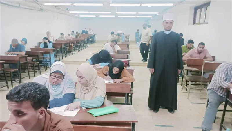مسابقة المليون جنيه .. استمرار اختبارات المسابقة العالمية للقرآن بمسجد النور
