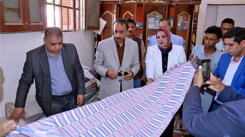 محافظ سوهاج يتفقد عددًا من المشروعات والمنشآت الخدمية والتنموية بحي الكوثر