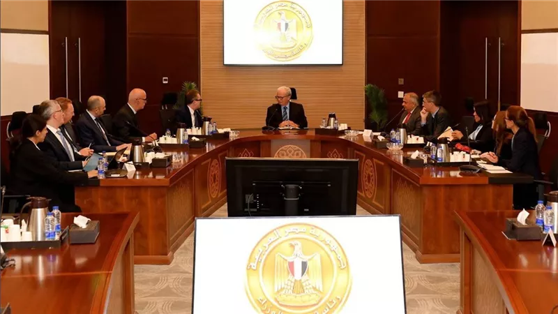 نائب رئيس الوزراء يستقبل وفدا رفيع المستوى من البنك الدولي لتعزيز التعاون المشترك