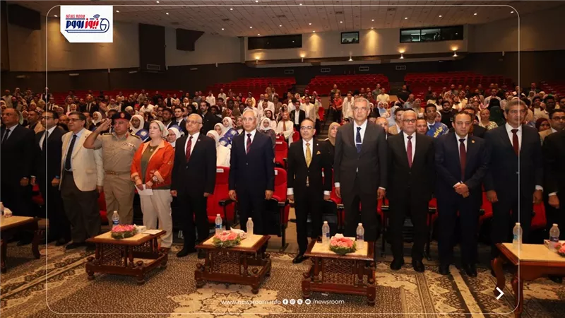 المنيا تحيي «عيد العلم» بعد توقف 5 سنوات وتكرم نخبة من العلماء 