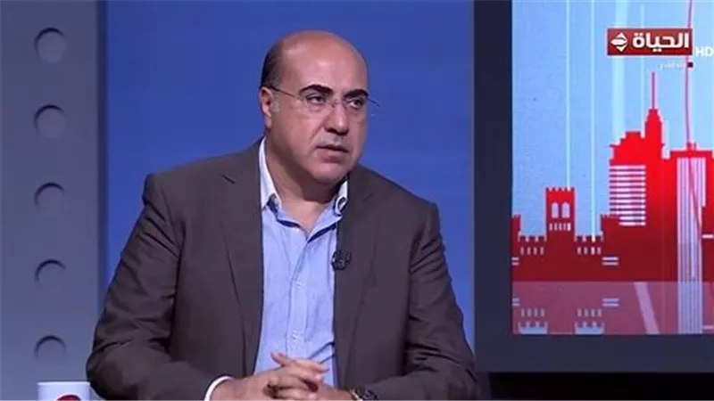 خبير: شائعات وصول الدولار لأرقام فلكية لا أساس لها من الصحة ومصر ملاذ آمن
