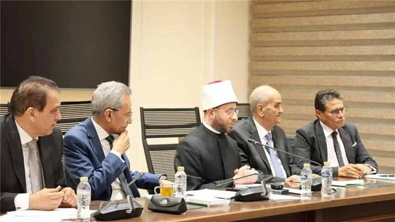 وزير الأوقاف: أبناء مصر لهم كل الإكرام ولا مساس بحقوقهم