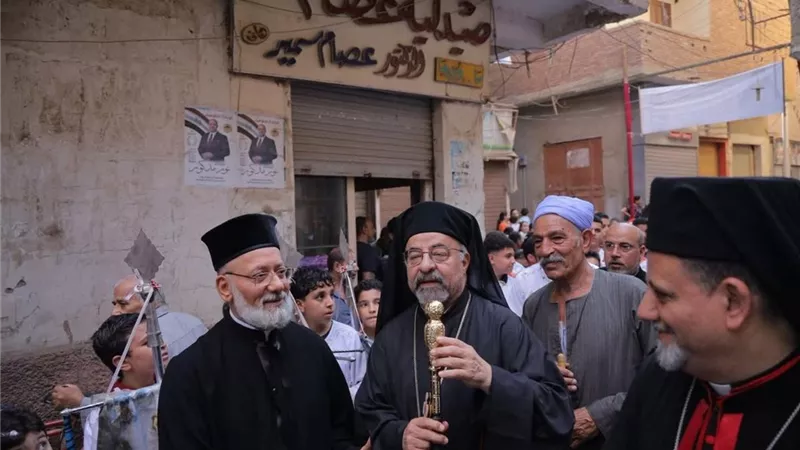 البطريرك الأنبا إبراهيم إسحق يلتقي خدام إيبارشية أبوقرقاص