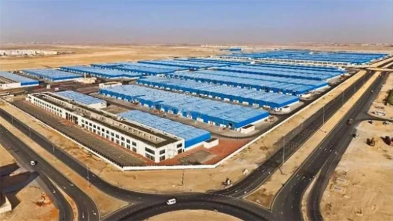 14 قطاعًا تقود مستقبل الاقتصاد المصري.. أين تتجه الاستثمارات الجديدة؟