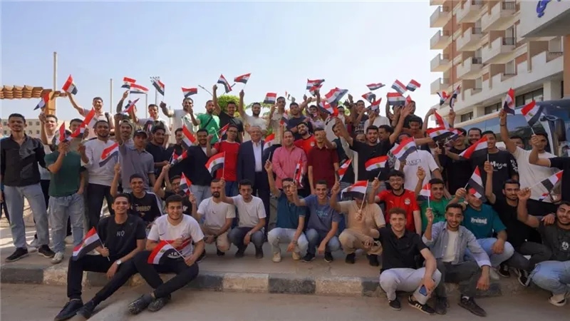 1000 طالب من جامعة عين شمس يدعمون الفراعنة في كأس العالم 2026