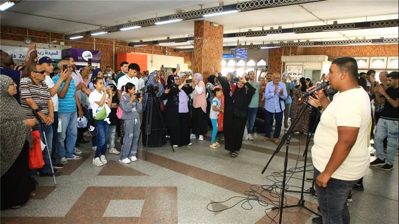 النقل والثقافة تنظمان احتفالية فنية بمحطة السيدة زينب لدعم أطفال المستشفيات