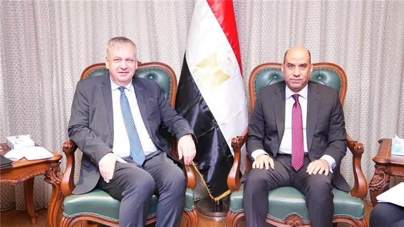مصر وألمانيا تبحثان توسيع فرص العمل للشباب وتعزيز التدريب المهني