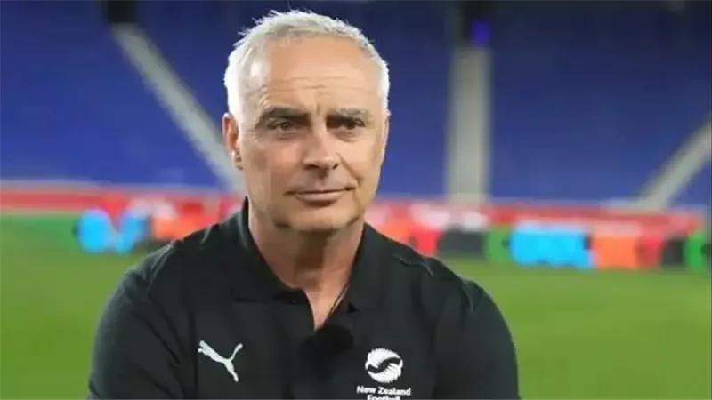 مدرب نيوزيلندا: كنا قريبين من تحقيق أول انتصار في تاريخنا بكأس العالم