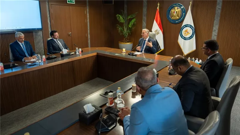 استثمارات بـ20 مليون دولار.. مباحثات لعودة FMC للتنقيب عن الذهب في مصر