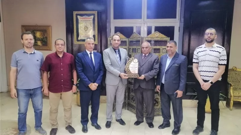 الأزهر والشباب والرياضة بسوهاج يبحثان تعزيز التعاون لخدمة الطلاب