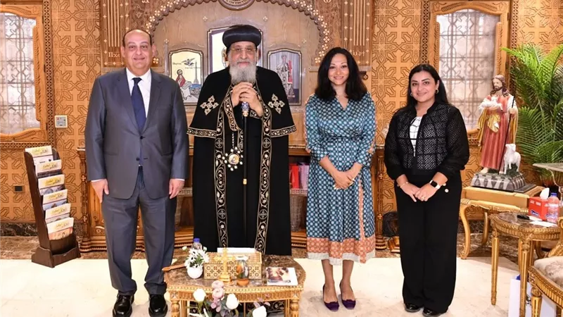 البابا توواضروس يستقبل مساعد وزير الخارجية للشؤون الثقافية