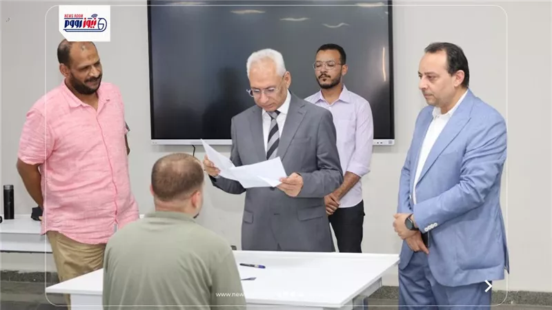 رئيس جامعة المنيا يتابع امتحانات الهندسة ويؤكد توفير بيئة تعليمية مستقرة