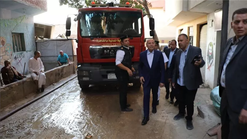 دون إصابات أو وفيات.. محافظ القاهرة يشرف على إطفاء حريق عزبة خيرالله بمصر القديمة