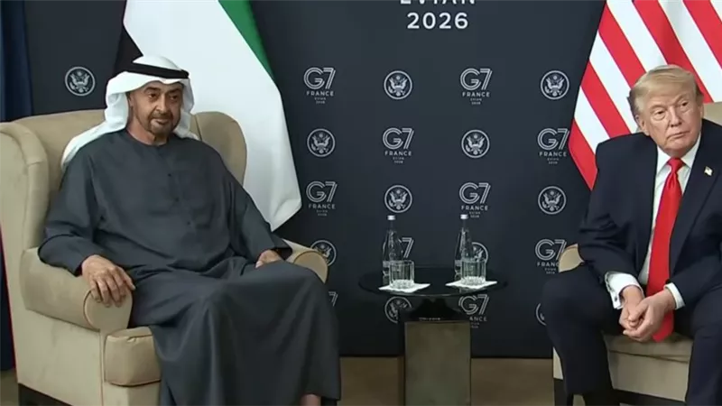 لطيف ووسيم.. ترامب يشيد بمراسل إماراتي ويصف الصحفيين الأمريكيين بـ