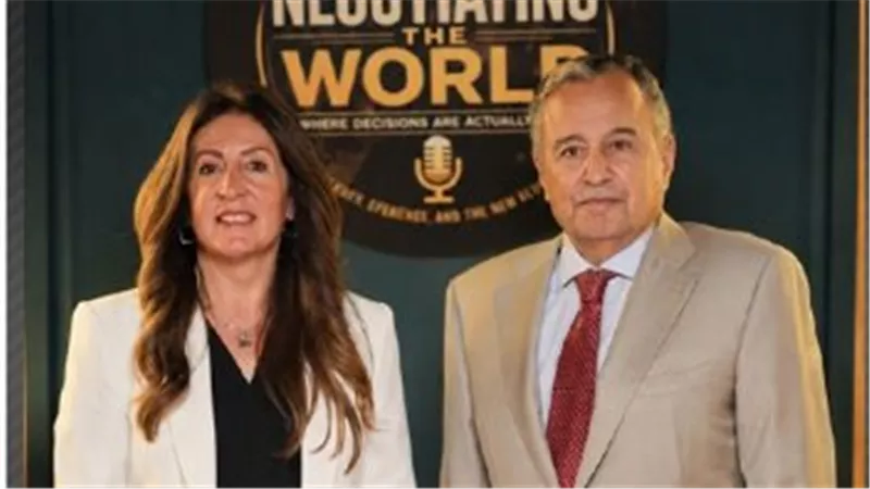 السفيرة الأمريكية السابقة تطلق بودكاست سياسيا.. ونبيل فهمي أول ضيوفها