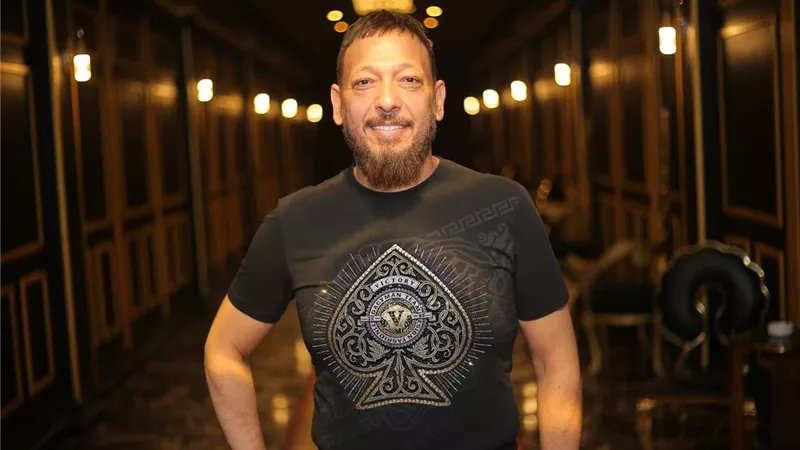 أول تعليق من أحمد العيسوي بعد تركيبه دعامتين بالقلب