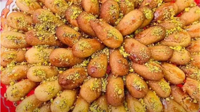 طريقة عمل رموش الست زي المحلات.. وصفات سهلة وبسيطة 