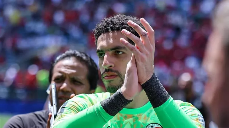 خاص.. مصطفى شوبير يؤجل مناقشة مستقبله لحين انتهاء كأس العالم