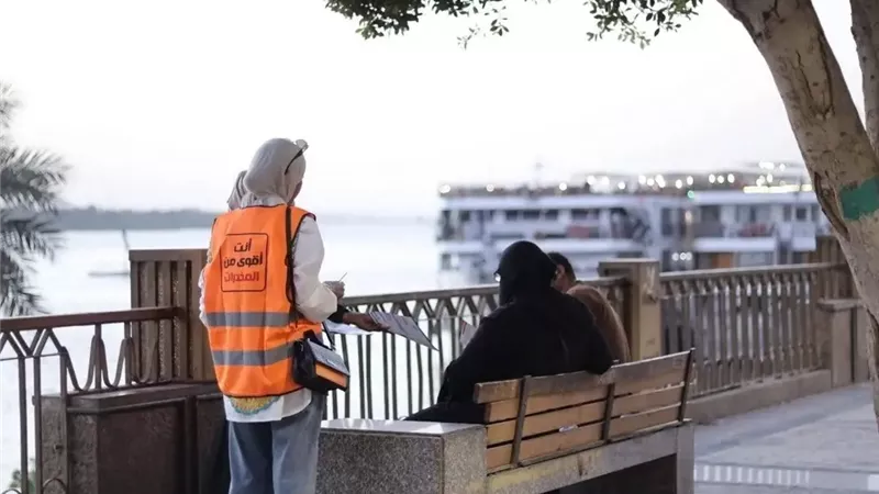 محافظ أسوان يوجه باستمرار حملات التوعية لمواجهة مخاطر الإدمان