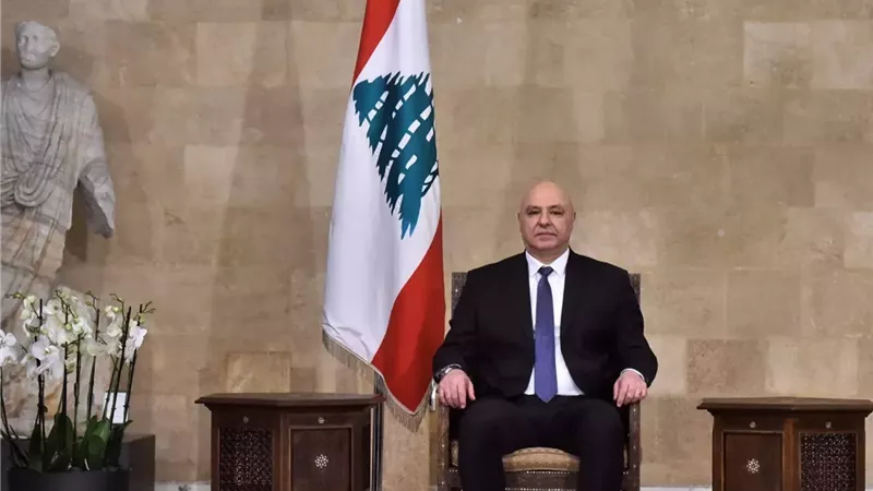 رغم حملات التشكيك.. عون يجدد ثقته في الجيش اللبناني