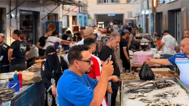 محافظ بورسعيد يتابع انتظام السياحة الشاطئية والمزارات خلال العطلة الأسبوعية