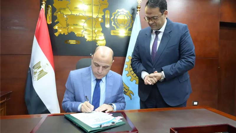 محافظ الغربية يعتمد نتيجة الشهادة الإعدادية بنسبة نجاح 76.33% ويهنئ الناجحين